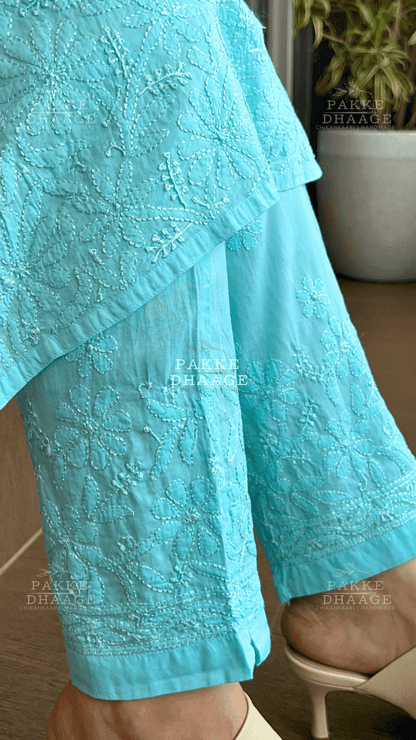 Inayat Resham Dhaaga Mulmul Kurta & Kurta Sets - Turquoise Blue
