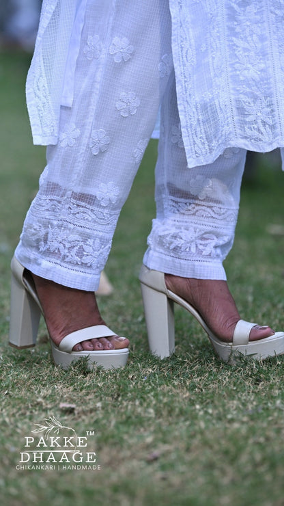Muskan Pure Kota Doria Chikankari Kurta & Kurta Sets - Pristine White